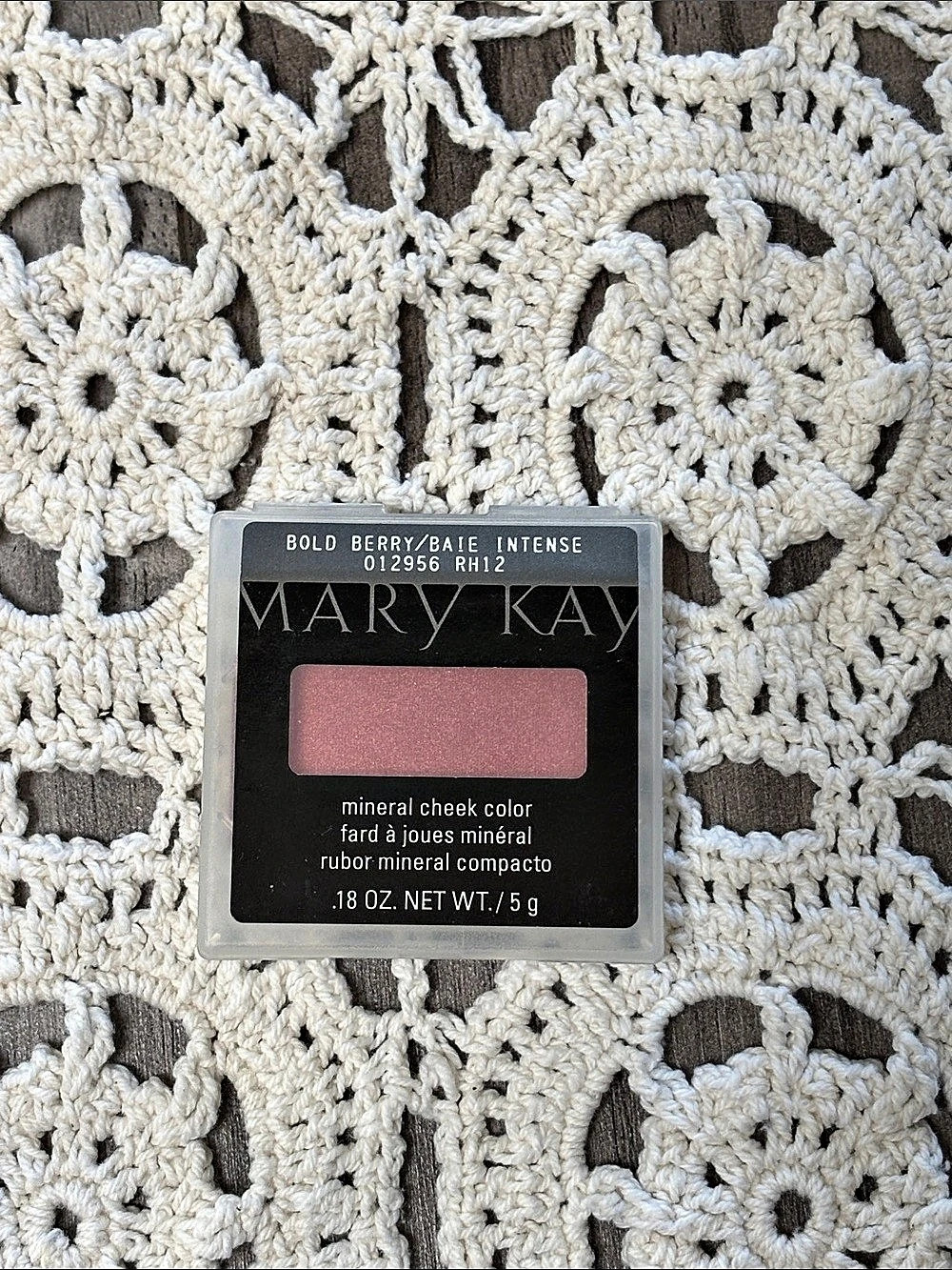 Mary Kay Mineral Cheek Color Bold Berry Beige Blush NWT